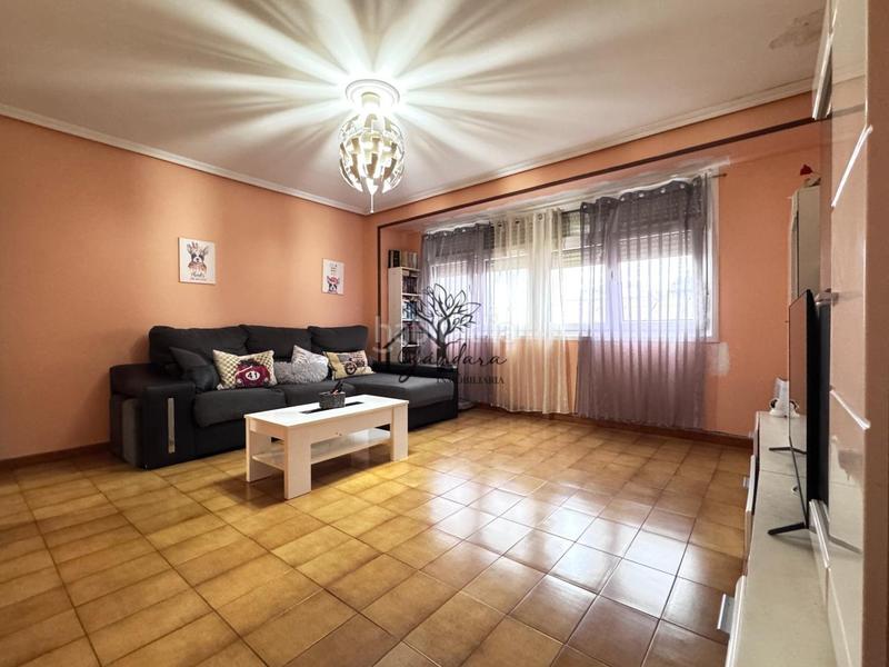 Foto 20be7d52-ea70-4670-81ca-df1794e8a122. Appartamento con riscaldamento in A Malata - Catabois - Ciudad Jardín Ferrol