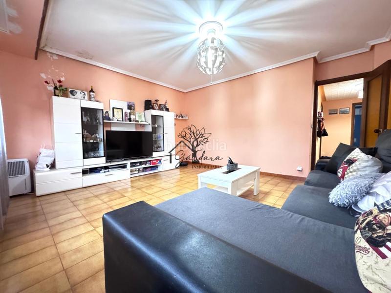 Foto d3a1113b-4393-4be9-aa35-032054939e9a. Flat with heating in A Malata - Catabois - Ciudad Jardín Ferrol