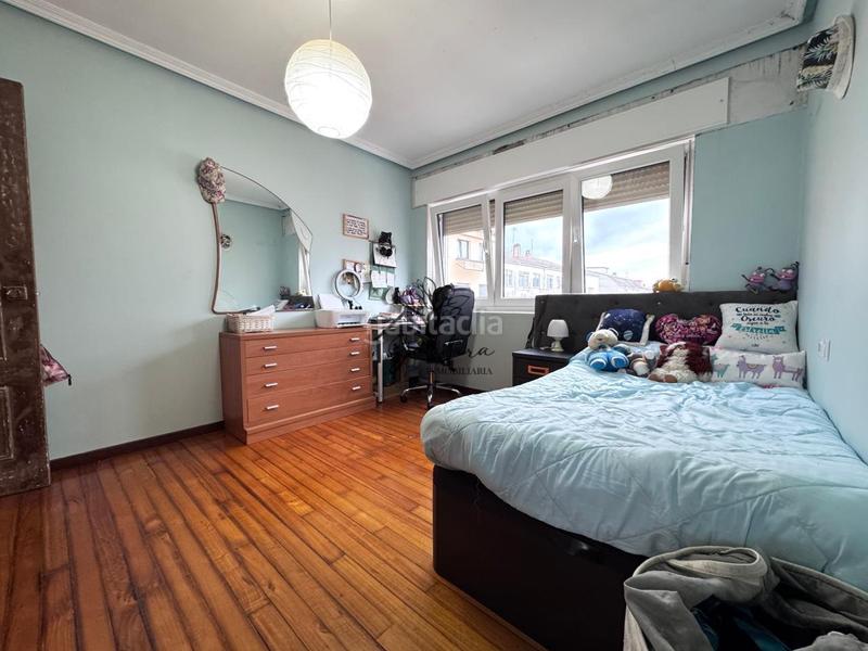 Foto 2f5b122b-0911-44bb-a238-28425ac05f66. Pis amb calefacció a A Malata - Catabois - Ciudad Jardín Ferrol