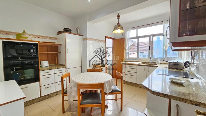 Foto 40c8f859-0676-4acd-a2fd-019d5e3b543b. Location appartement avec chauffage dans Esteiro Ferrol