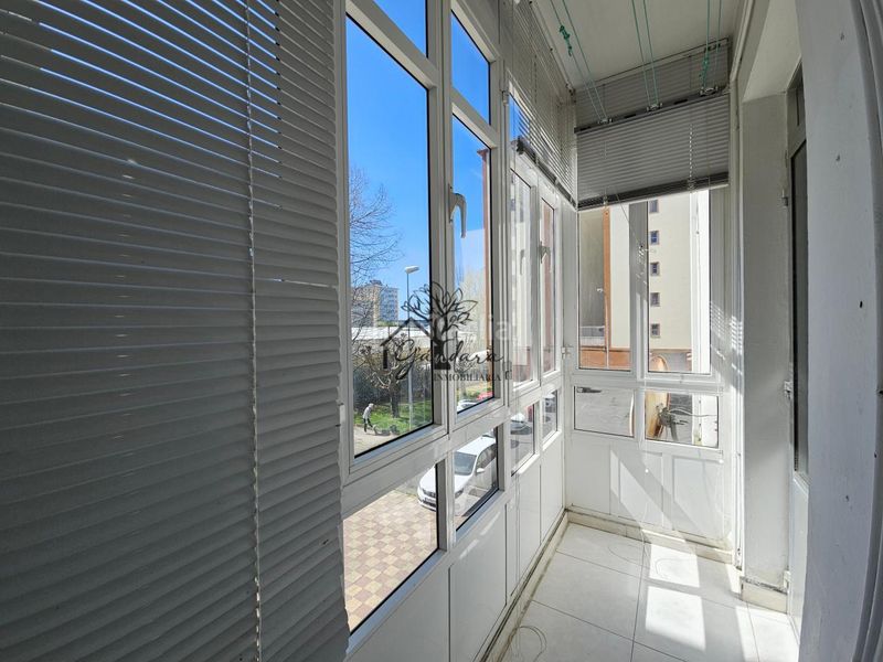 Foto 900cdc40-8b24-4b2d-8db0-0497540c6f1f. Piso en Caranza Ferrol