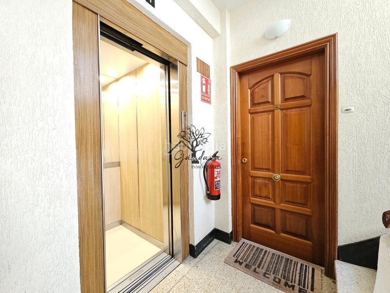 Foto a94cebc8-5f26-47d7-a50b-cf69dd27942a. Piso en Caranza Ferrol