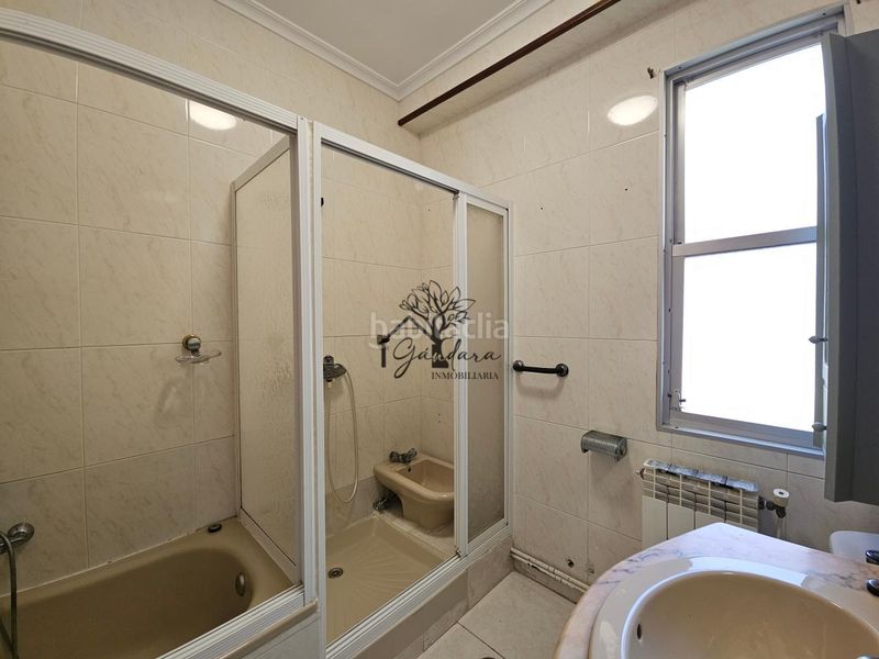 Foto af70ae17-2e77-40ae-be51-dfb97ead408b. Piso en Caranza Ferrol