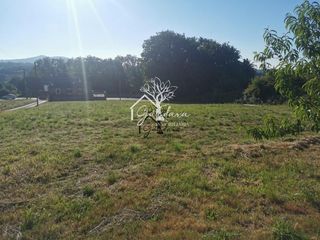 Fondo rustico in Valdoviño. Finca edificable de 929 m2 en lago, valdoviño