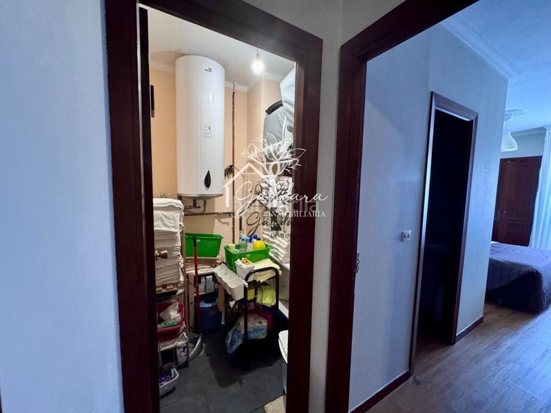 Foto 4f638a58-50e9-4a6e-8ad8-8aded8044e48. Edifici a Neda