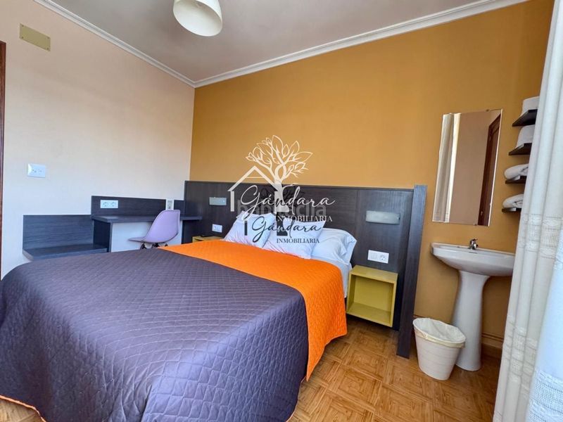Foto c034c5ac-1943-4cf9-9a64-f26e866fb972. Edifici a Neda