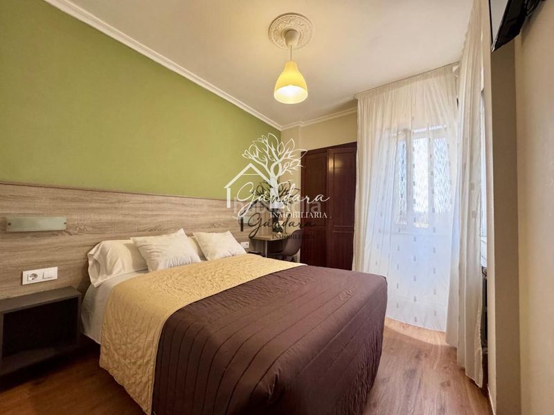 Foto da2ae661-8f4a-48cb-9c5d-dec0ab077e82. Edifici a Neda