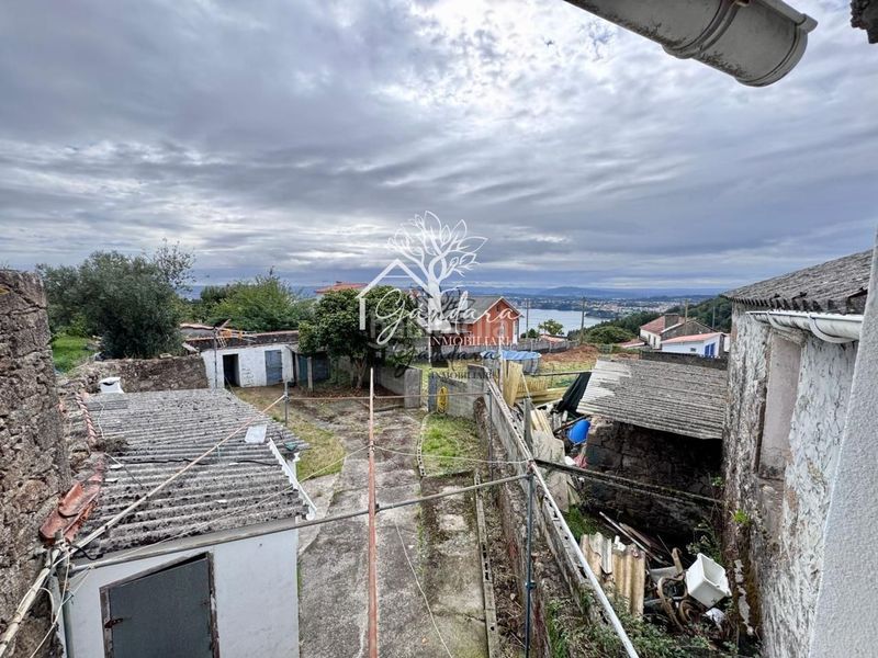 Foto 2b3b6ff1-4b81-4c74-a026-a9acfe765f61. Casa adossada a Área Rural Ferrol