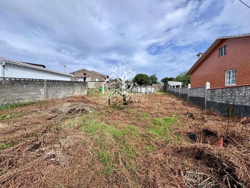 Foto b8b045a1-9980-4732-8d23-bb22ff110a1a. Casa adossada a Área Rural Ferrol