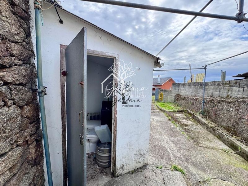 Foto f867c4e4-7af4-4f49-89ee-db8898912f24. Casa adossada a Área Rural Ferrol