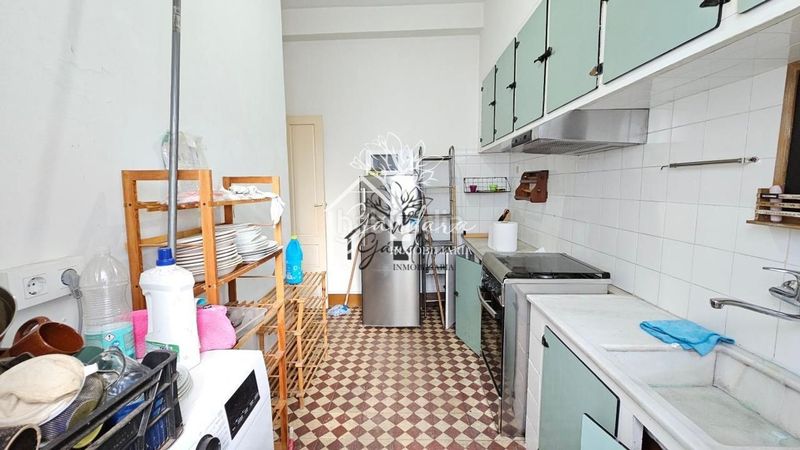 Foto 42ea4257-7b3e-4b82-8e54-b43cd2be4b9f. Edificio in Zona Ultramar Ferrol