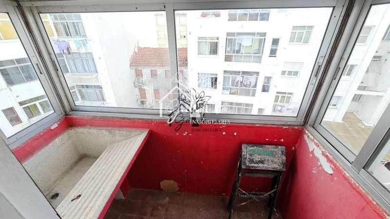 Foto e6b99efd-0d38-4a42-99e5-3fdddb310117. Edificio in Zona Ultramar Ferrol