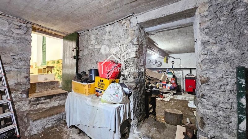 Foto 1a0e7bb4-f490-4872-a34c-5773d0e273af. Casa amb calefacció aparcament a Área Rural Ferrol