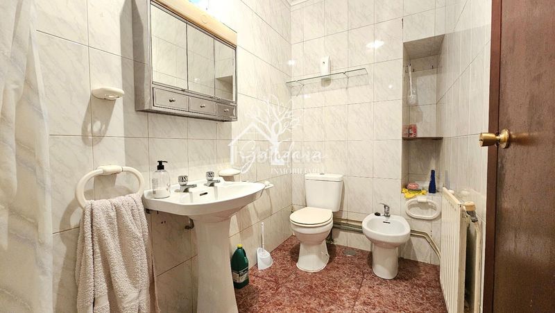 Foto f29fb130-009b-4796-9dfe-e360face8220. Casa amb calefacció aparcament a San Mateo - Castro - O Val Narón