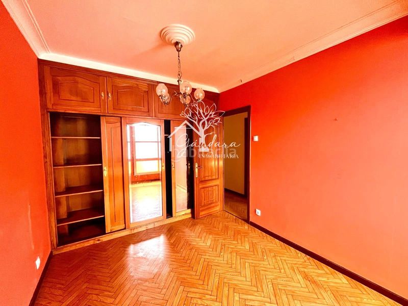 Foto 53bc009d-ba35-4965-ae5b-cbc195a220cd. Pis a Centro Ferrol