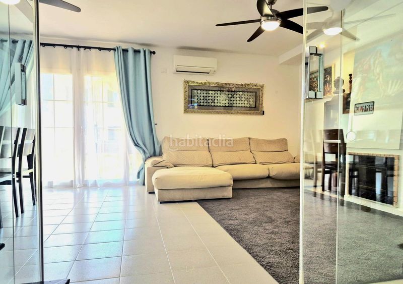 Foto 6e15d6ae-ed3a-4185-8f15-3d4a7589a8a5. Casa adossada amb aparcament a Sa Cabaneta Marratxí