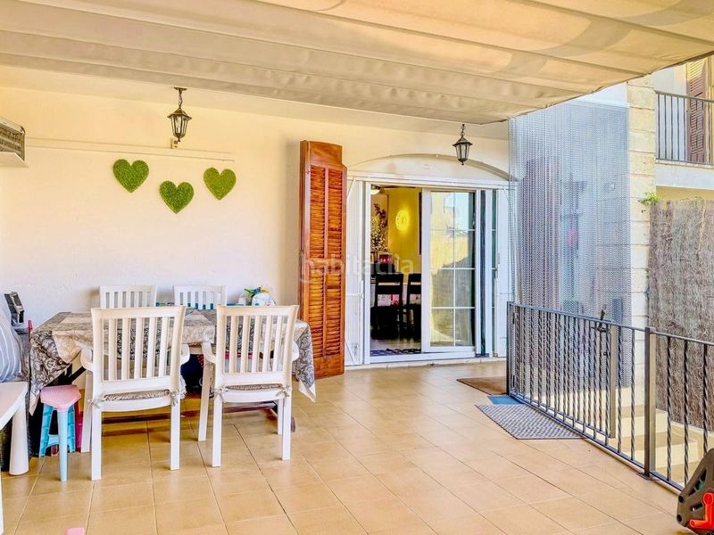Foto ba7662d5-7b97-4f08-b6fe-b3f2d06be1fc. Casa adossada amb aparcament a Sa Cabaneta Marratxí