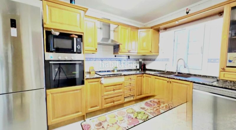 Foto fb0ac870-b652-4f45-8ca9-2e1dba29dfcb. Casa adossada amb aparcament a Sa Cabaneta Marratxí