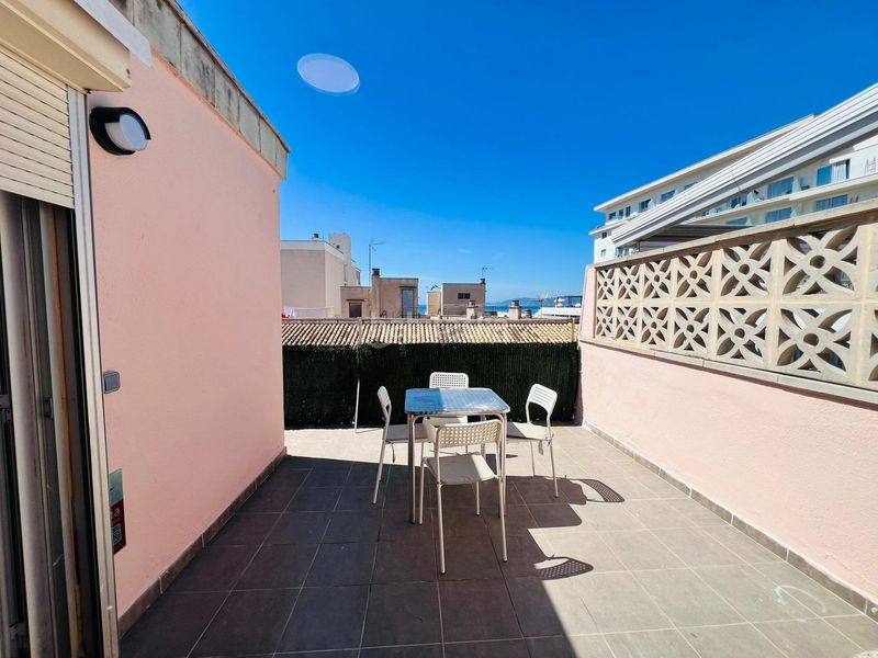 Foto bf9dc494-d5a9-47a6-9359-9a2643249fcf. Apartament a S´Arenal Palma de Mallorca