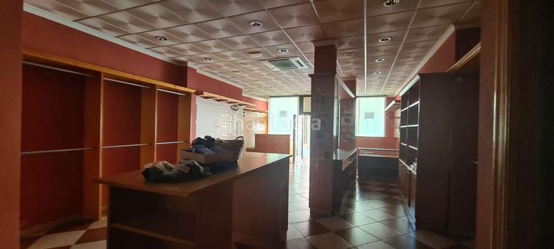 Foto 6a9ab283-3b99-4c8f-b880-6de37397b3a0. Location local commercial dans Roquetas pueblo Roquetas de Mar