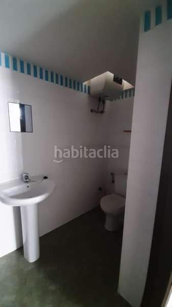 Foto a8000289-7053-4250-810c-e806dfbc9f33. Local comercial en La Gangosa Vícar
