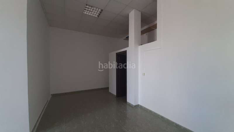 Foto bba71327-13fb-482f-b6fb-ca04de27121e. Local comercial en La Gangosa Vícar