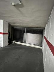 Parking coche en San Luis