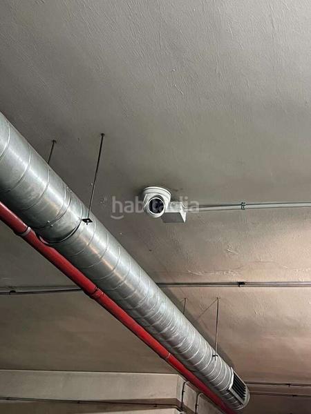 Foto 213994d2-a261-4d27-afc8-6fc0b271aa8a. Parking voiture dans San Luis Almería