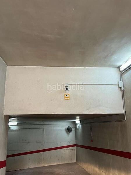 Foto 6cd59859-3fb1-464d-8c13-17b7da99abbd. Parking voiture dans San Luis Almería