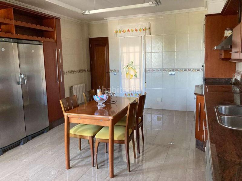 Foto a1efe4d2-cda0-4508-bbbc-cba5fe09846b. Chalet en Baza