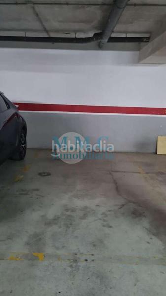 Foto d76b9eeb-2cc8-4b49-9363-f69c04de07ca. Parking coche en Aguadulce Sur Roquetas de Mar