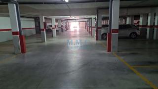 Car parking in Aguadulce Sur