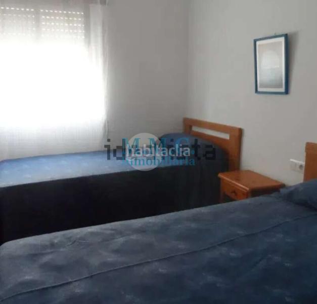 Foto fe357db9-f8c3-45a6-b03d-e1fd8c356abc. Piso en El Puerto - La Romanilla Roquetas de Mar