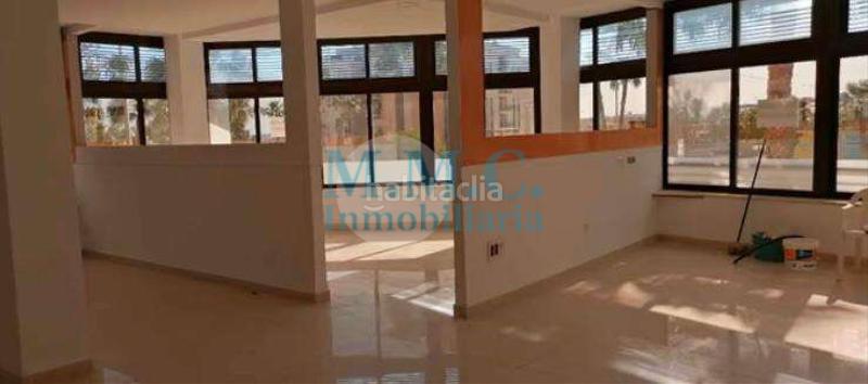 Foto 73b6191b-458e-45ec-836c-cf5b53be6d0d. Alquiler local comercial en El Parador de las Hortichuelas Roquetas de Mar