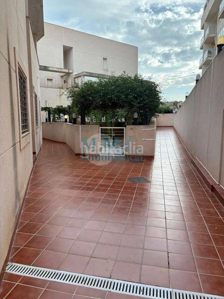 Foto 3a09be90-1344-4ca7-ba2a-c9a0db7449c6. Dúplex amb aparcament piscina a Aguadulce Norte Roquetas de Mar