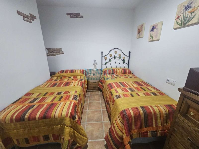 Foto 4e51b2ca-4b49-44d8-9cac-29826ebb0b3c. Casa en Enix