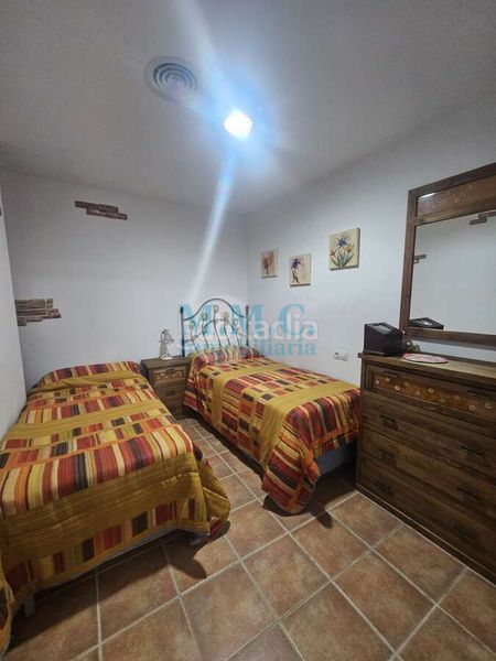 Foto a4a8f8ef-8ad9-4133-bb48-ad19dddcc703. Casa en Enix
