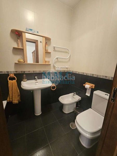 Foto fe20a9d1-324a-44c2-9a05-99b0c4df1454. Casa en Enix