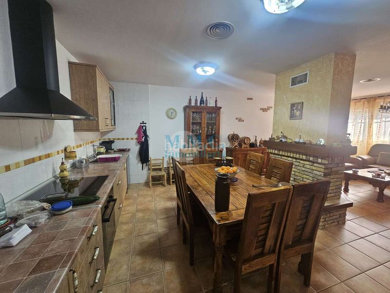 Foto 9b0c9be5-79a3-451f-816c-a07b9ceb1fce. Casa a Enix