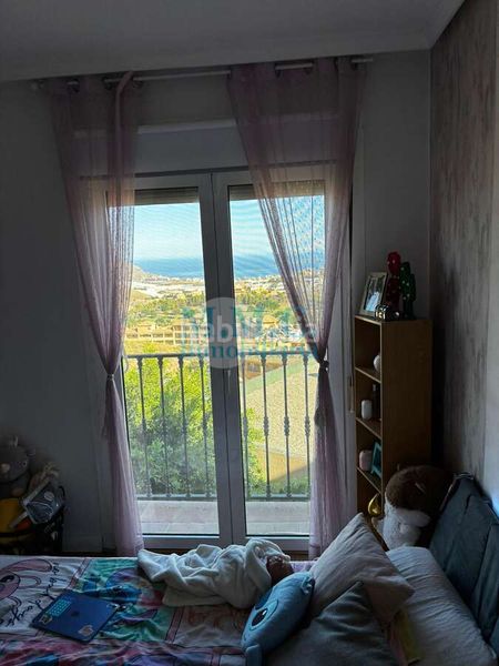 Foto 66a65040-9378-4ddb-a6cf-30cc34dc717d. Duplex avec parking dans La Envía Vícar