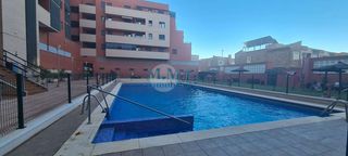 Etagenwohnung in Aguadulce Sur
