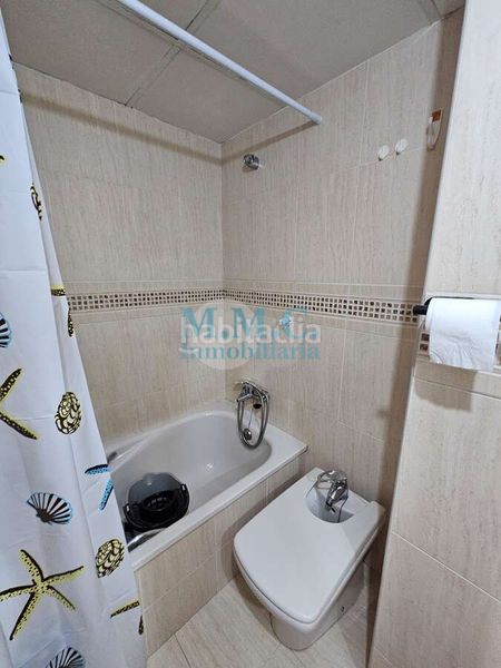 Foto ce7da7e6-653a-4965-a73d-22a76801e2c3. Pis amb aparcament piscina a Aguadulce Sur Roquetas de Mar