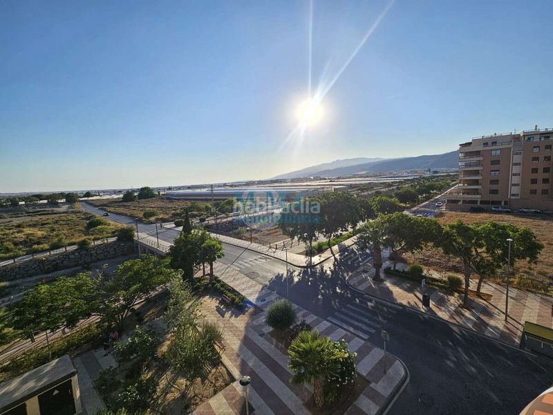 Foto f3918091-d8bc-4964-a6df-fb881954e8c5. Pis amb aparcament piscina a Aguadulce Sur Roquetas de Mar