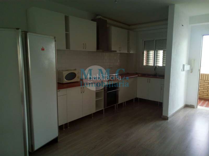 Foto a9a75faa-afef-4bc1-a1f8-b8ee8e6b1776. Pis a Aguadulce Norte Roquetas de Mar
