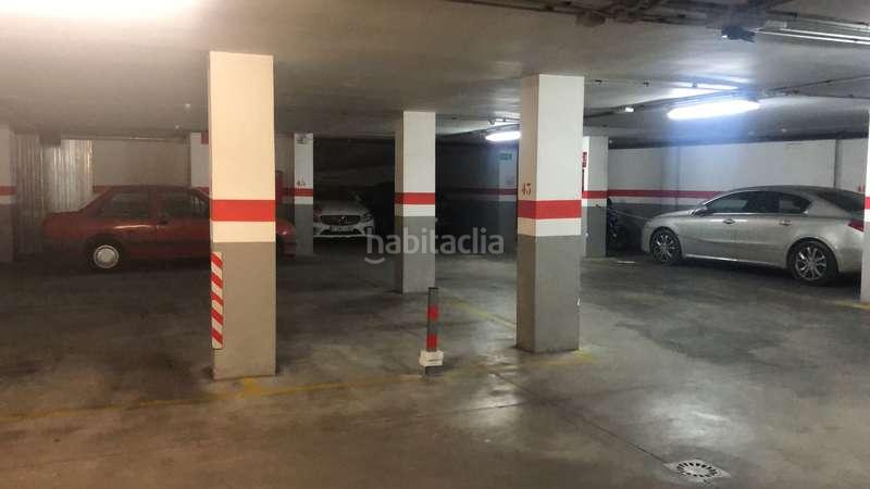 Foto 0315dd33-c40c-4988-a03f-362c0bebba86. Parking coche en Aguadulce Norte Roquetas de Mar