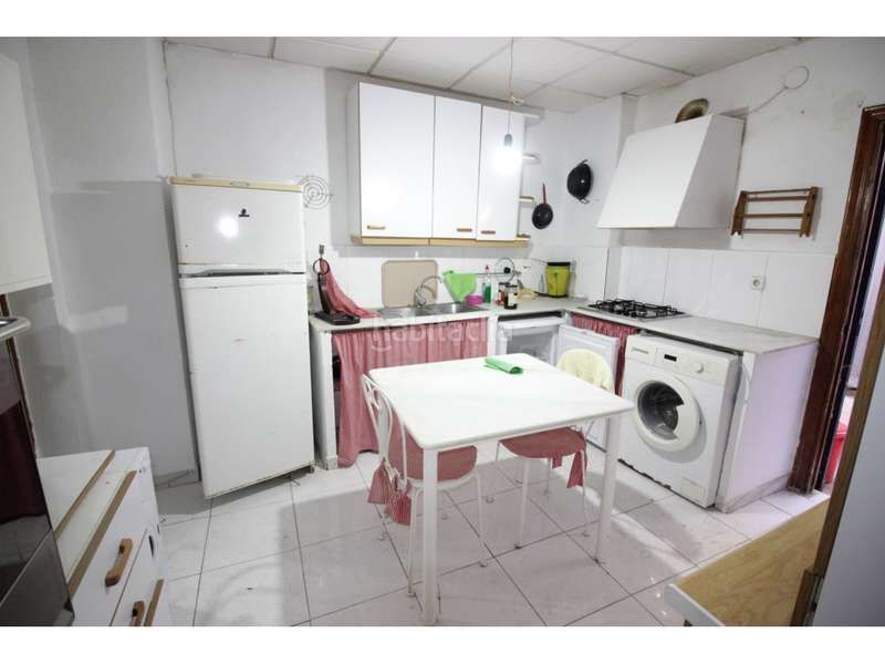 Foto 6d06e0cd-75d3-4082-8be6-bc054a7f0bf8. Maison dans Terque