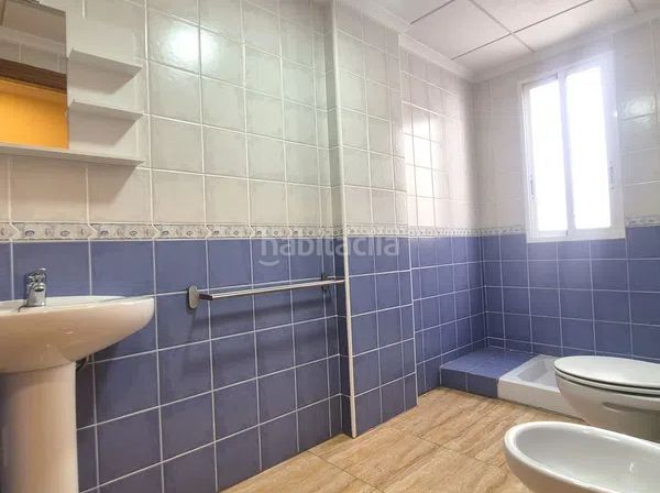 Foto a3f6149a-4800-4fb5-a5bc-e8c4864e0a27. Pis a Benejúzar