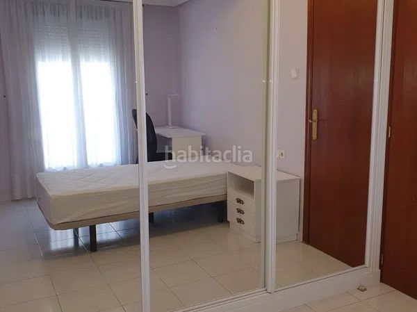 Foto 9157e353-1350-4abb-8816-6eb7576870c4. Pis a San Crispín Elche / Elx