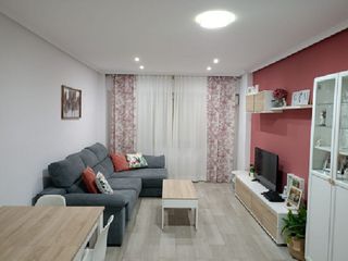 Pis a San Fulgencio. !cdatapiso de 3 hab y 2 baños reformado con garaje, patio y balc