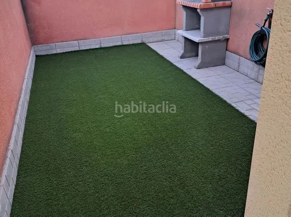 Foto d464acc6-a804-4813-842a-6b8ef34eda2a. Dúplex amb aparcament piscina a Catral